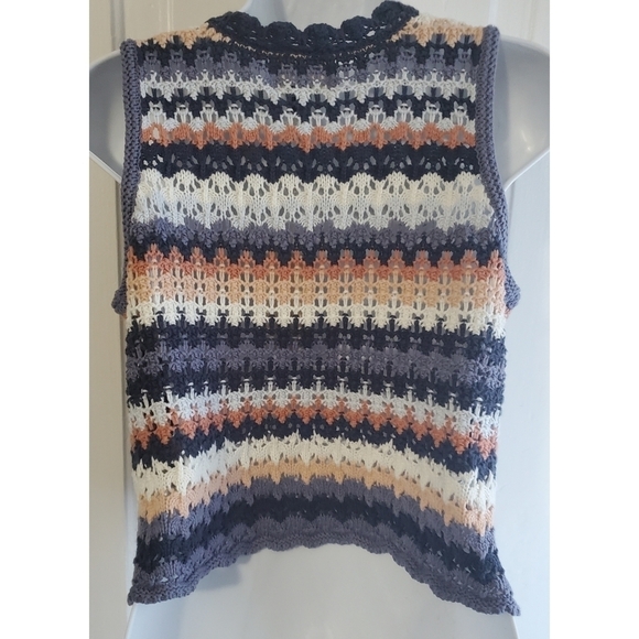 NEW Universal Thread Openwork Multistriped Sweater Tank - Picture 8 of 12